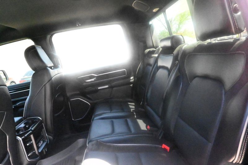 2021 RAM 1500 LaramieImage 11