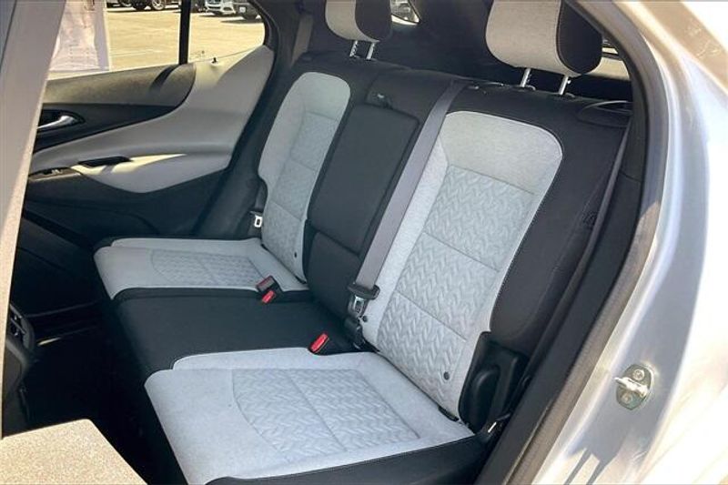 2022 Chevrolet Equinox LSImage 25