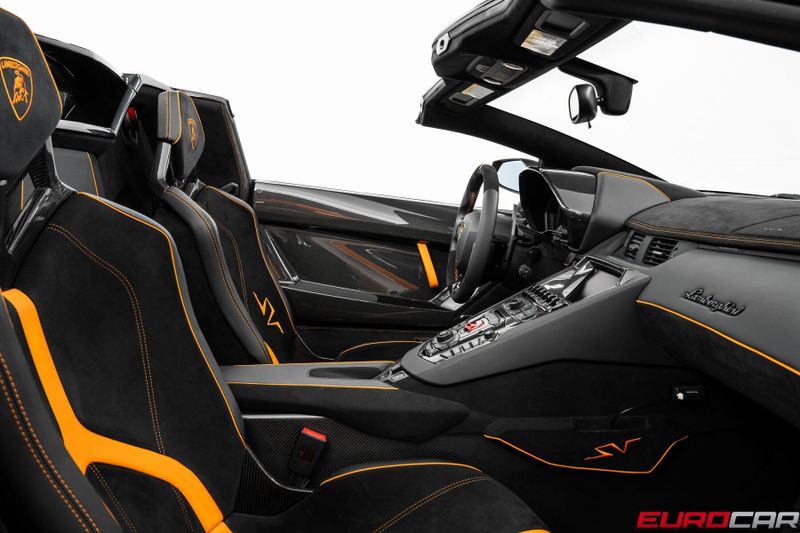 Used 2016 Lamborghini Aventador LP750-4 SuperVeloce *HUGE CARBON OPTIONS*Image 44