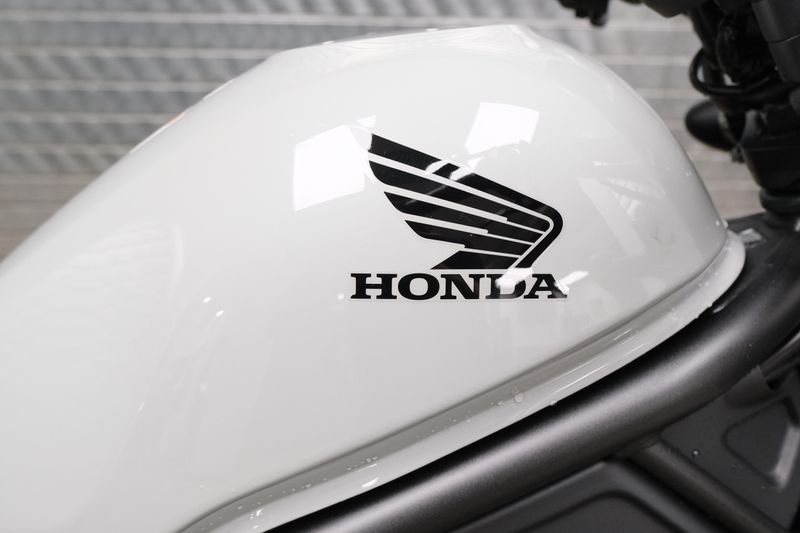 NEW 2026 HONDA REBEL 300 E-CLUTCH Image 12
