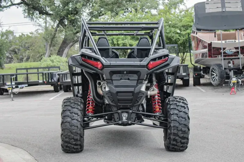 2024 Polaris RZR XP 4 1000 SPORT WHITE LIGHTNING Image 3