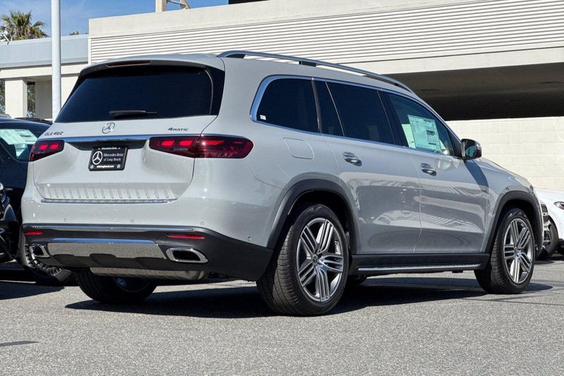 New 2026 Mercedes-Benz GLS 450Image 5