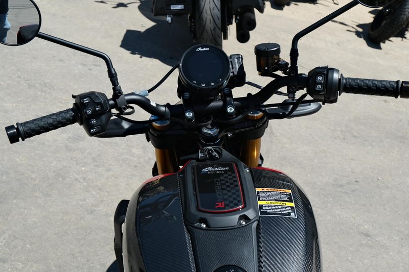 NEW 2024 INDIAN MOTORCYCLE FTR R CARBON Image 17