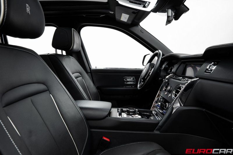 2020 Rolls-Royce Cullinan *PANORAMIC SUNROOF * IMMACULATE CONDITION*Image 32