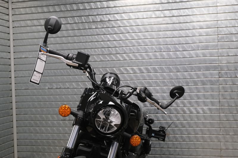 NEW 2025 INDIAN MOTORCYCLE SCOUT BOBBER LIMITED WITH TECHNOLOGY PACKAGE Image 9