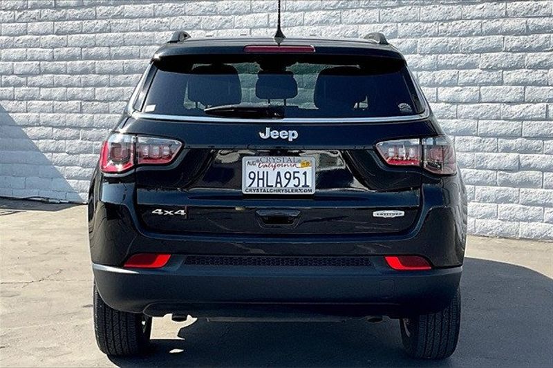 2023 Jeep Compass LatitudeImage 3