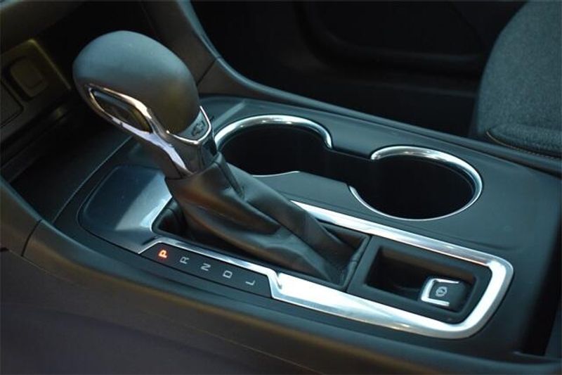 Used 2024 Chevrolet Equinox LTImage 26