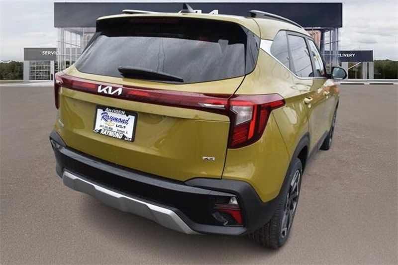 2024 Kia Seltos SXImage 3