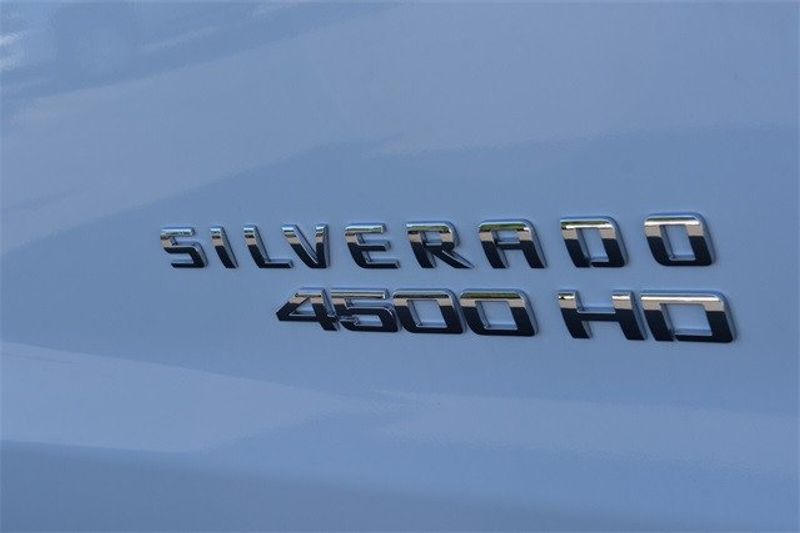 2024 Chevrolet Silverado 4500HD 1LTImage 12