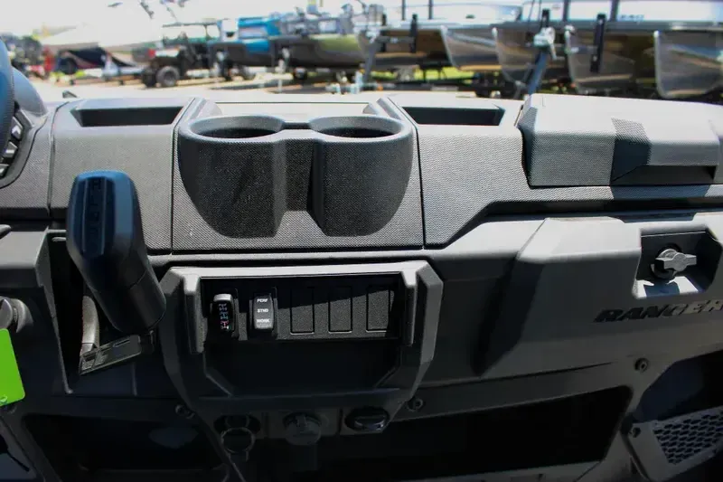 2025 Polaris RANGER CREW XP 1000 PREMIUM PURSUIT CAMO Image 10