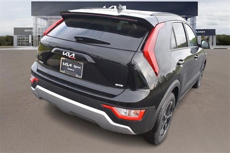 2025 Kia Niro EXImage 3