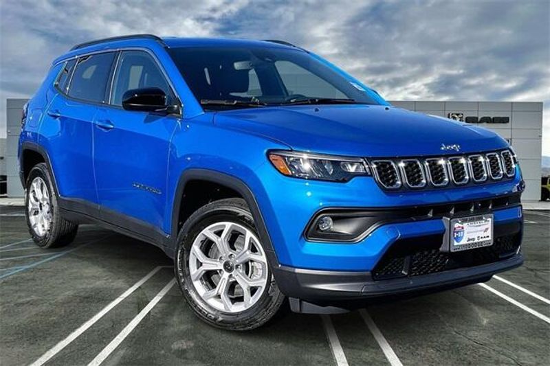 New 2026 Jeep Compass Latitude Altitude 4x4Image 14