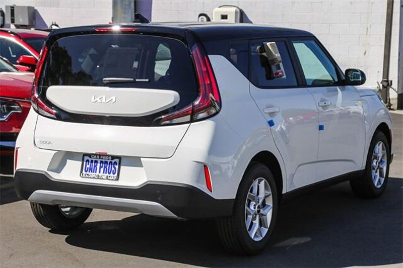 New 2025 Kia Soul SImage 17