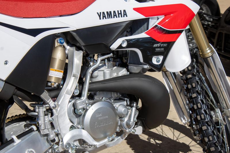 NEW 2026 YAMAHA YZ250 70TH ANNIVERSARY EDITION Image 12