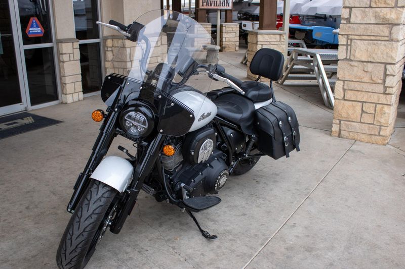 USED 2022 INDIAN MOTORCYCLE SUPER CHIEF BASE Image 2