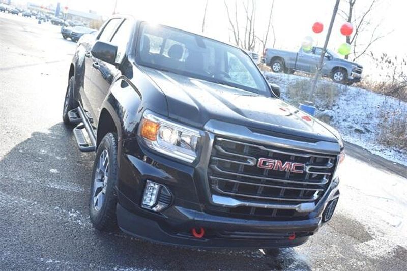 2021 GMC Canyon AT4 w/ClothImage 9