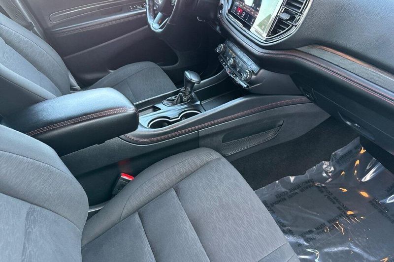 Used 2025 Dodge Durango GTImage 16