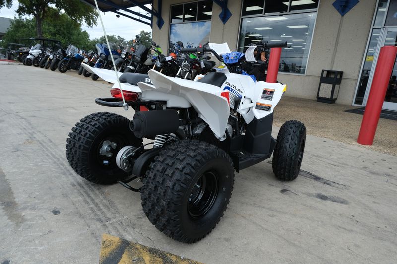 2025 Polaris OUTLAW 110 EFI BRIGHT WHITE AND BLUE Image 9