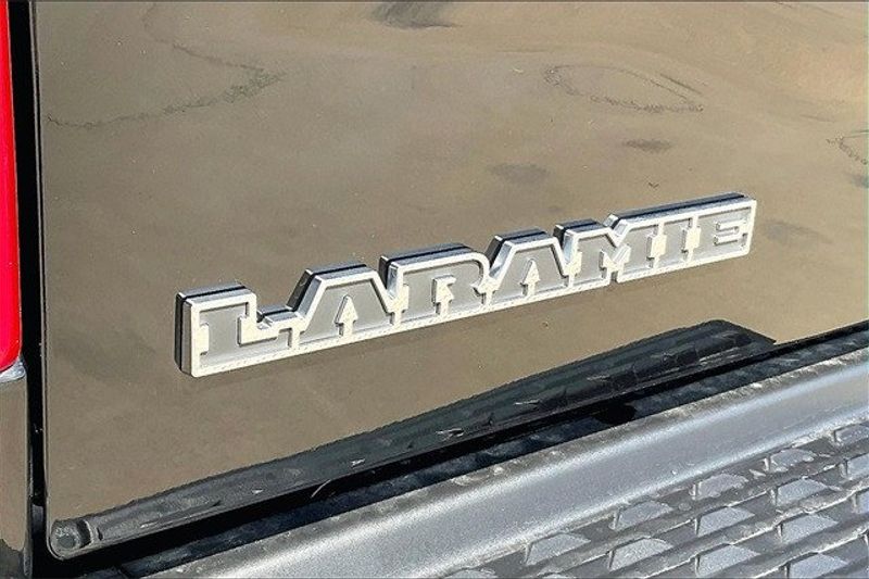 2024 RAM 3500 Laramie Mega Cab 4x4 6