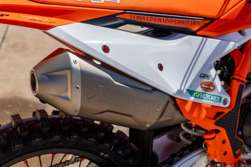 2025 KTM 450 SXF FACTORY EDITION Image 2