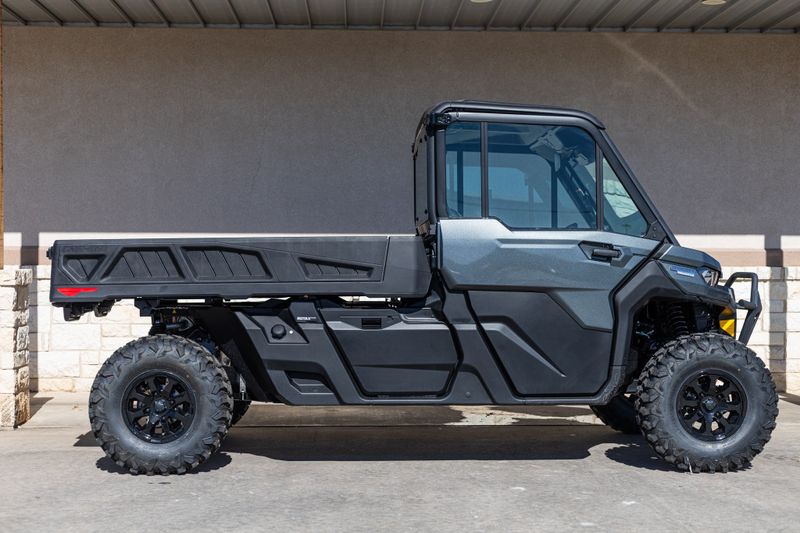 2024 Can-Am  DEFENDER PRO LIMITED  HD10 STONE GRAY Image 2
