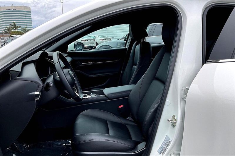 Used 2025 Mazda Mazda3 2.5 S Preferred PackageImage 14