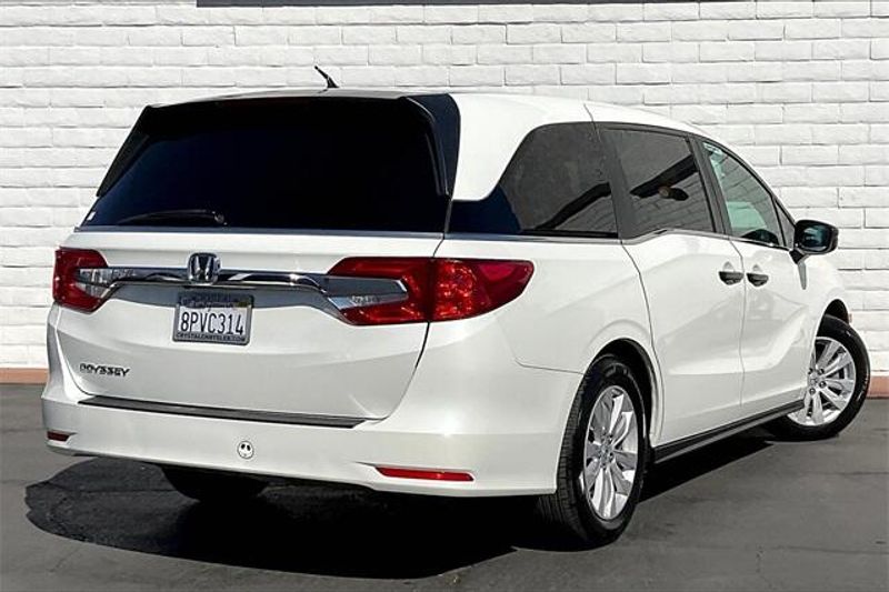 2020 Honda Odyssey LXImage 13