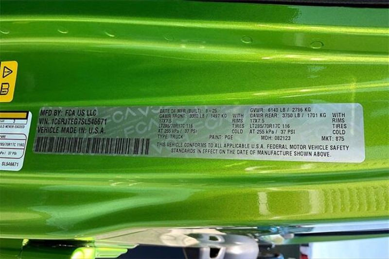 New 2025 Jeep Gladiator Mojave 4x4Image 15