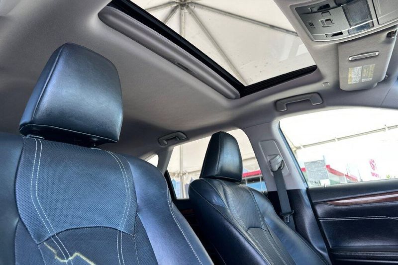 Used 2018 Lexus RX 350LImage 16