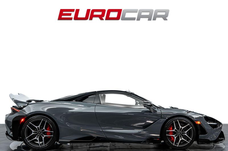 2022 McLaren 765LT *HUGE CARBON INTERIOR OPTIONS * FRONT PPF*Image 8