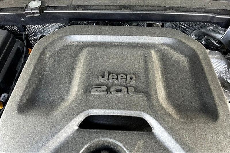 2024 Jeep Wrangler 4xE Image 32