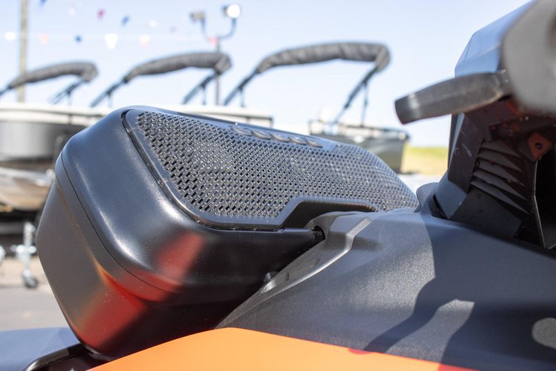 NEW 2026 SEADOO SPARK FOR 2 90HP CONVENIENCE PACKAGE WITH SOUND SYSTEM Image 14
