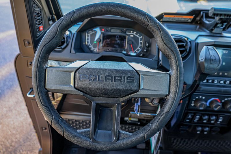 NEW 2025 POLARIS RANGER CREW XD 1500 NORTHSTAR EDITION ULTIMATE Image 7