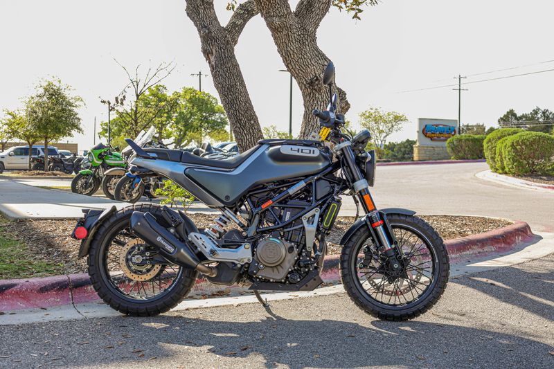 USED 2020 HUSQVARNA VITPILEN 401 Image 4