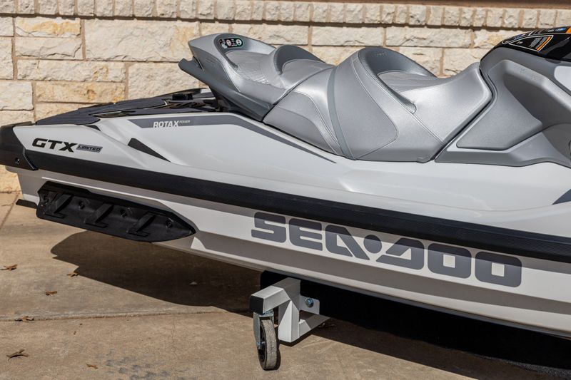 2024 SEADOO PWC GTX LTD 300 AUD WH IBR IDF 24  in a WHITE exterior color. Family PowerSports (877) 886-1997 familypowersports.com 