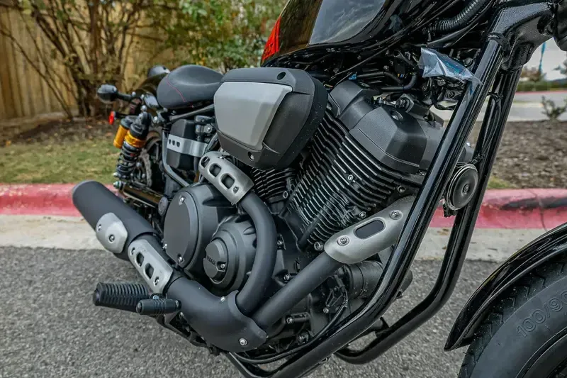 2025 Yamaha BOLT RSPEC RAVENImage 2