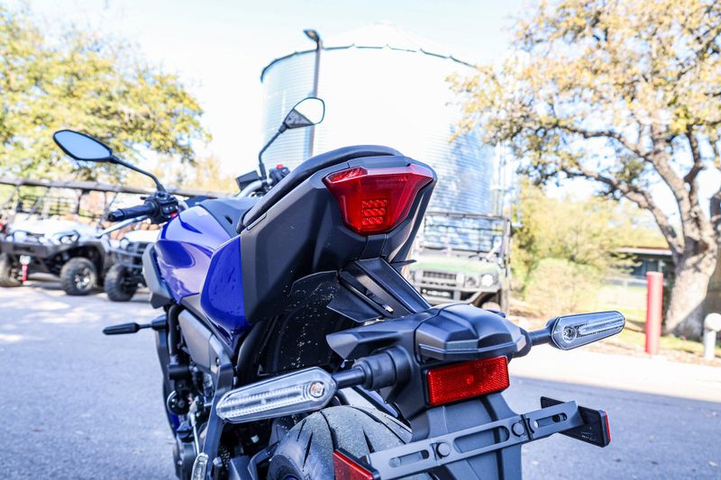 NEW 2025 YAMAHA MT07 Image 20