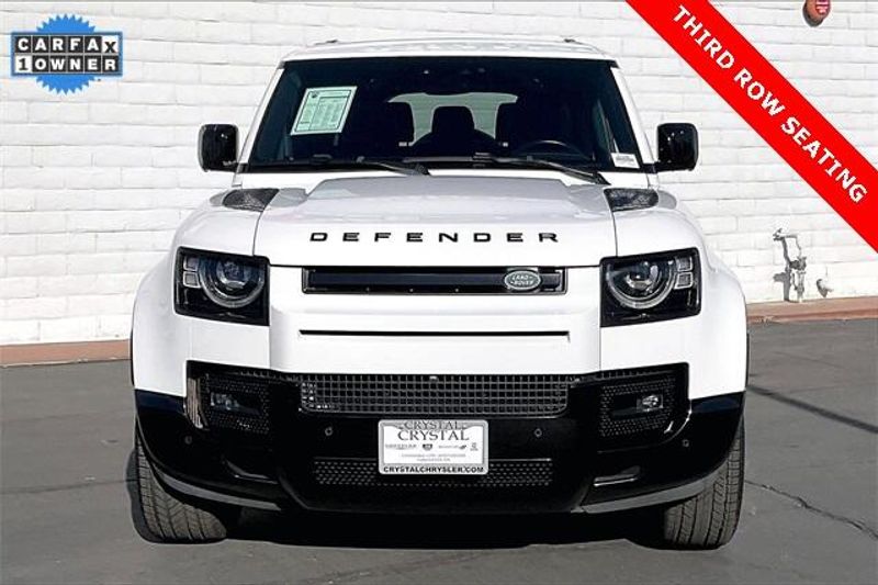 Used 2024 Land Rover Defender X-Dynamic SEImage 2