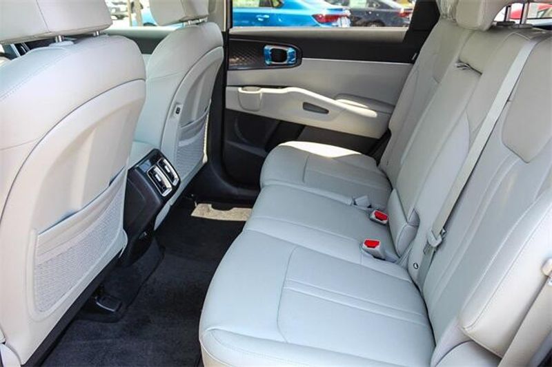 2025 Kia Sorento SImage 20