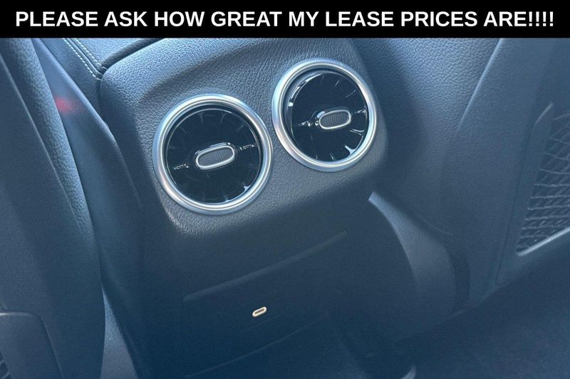 Used 2025 Mercedes-Benz CLA 250Image 14