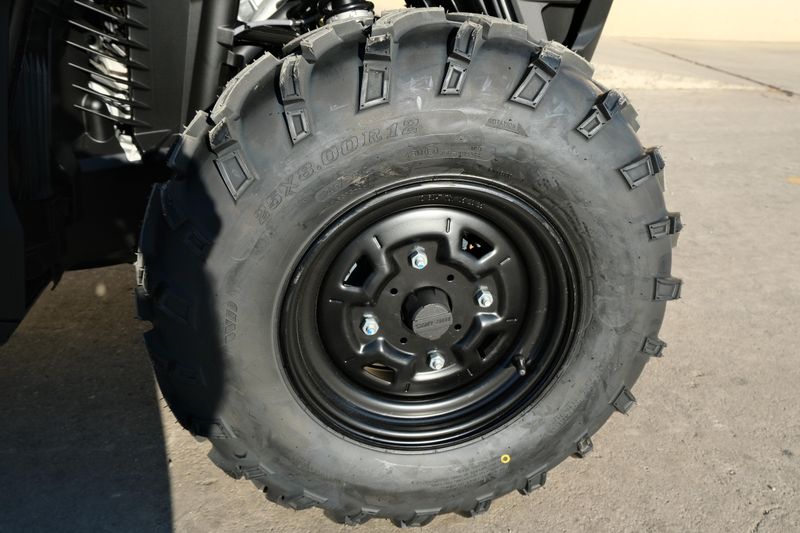 NEW 2026 CAN-AM OUTLANDER DPS 700 Image 16