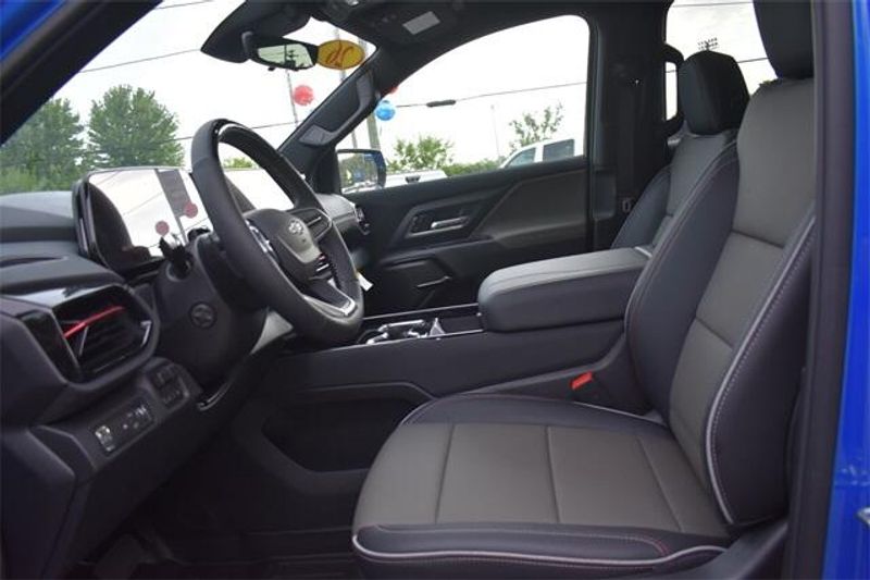 New 2026 Chevrolet Silverado EV Trail BossImage 28