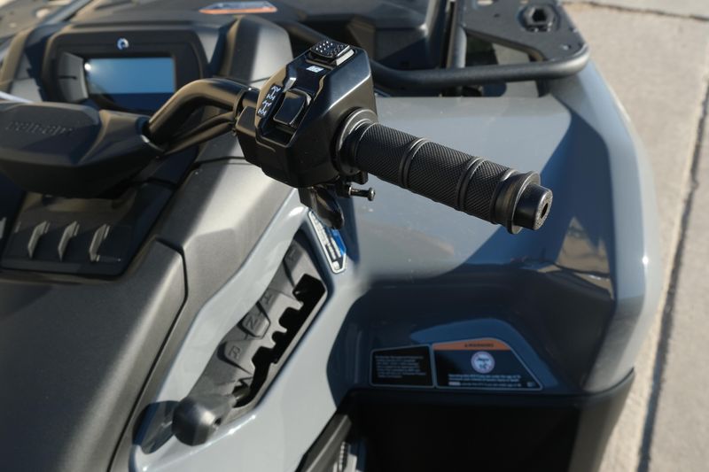 NEW 2026 CAN-AM OUTLANDER DPS 700 Image 10