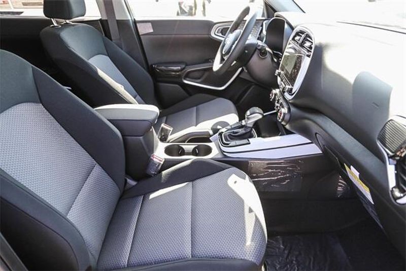 New 2025 Kia Soul SImage 9