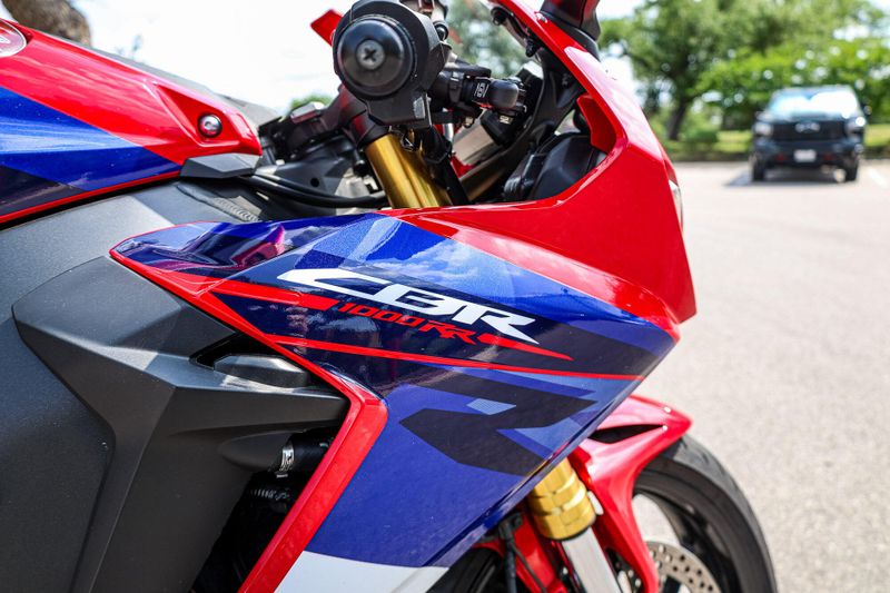 2022 Honda CBR1000RR ABS Image 10