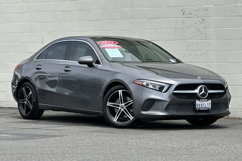 2021 Mercedes-Benz A-Class A 220Image 2
