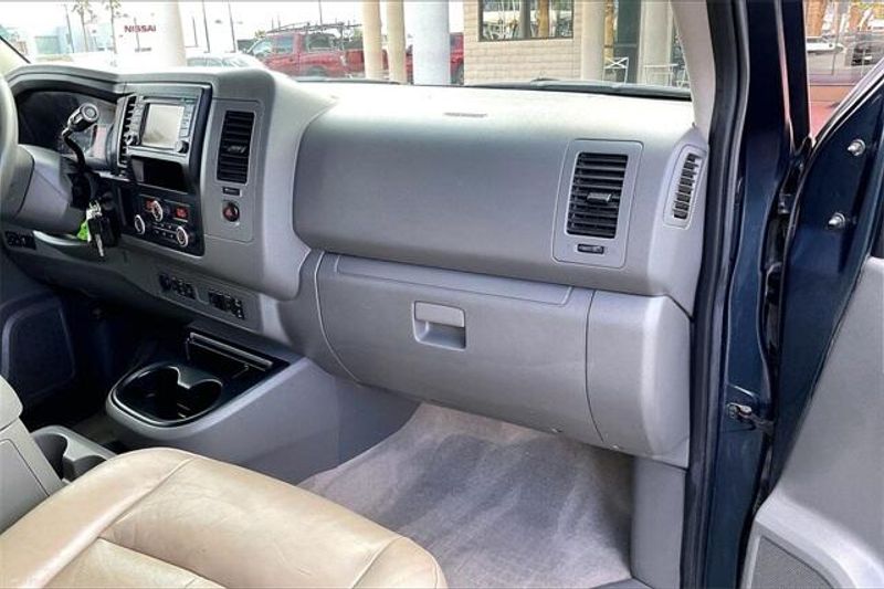 Used 2018 Nissan NV Passenger NV3500 HD SLImage 16