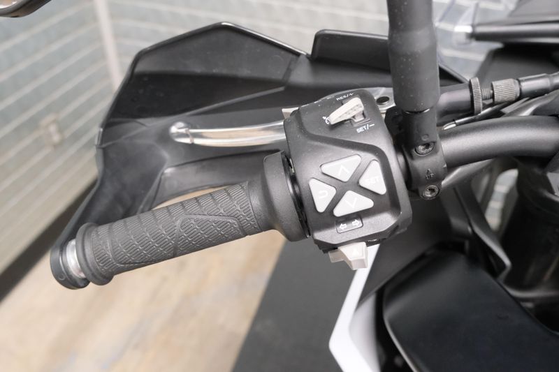 USED 2024 KTM 790 ADVENTURE Image 19