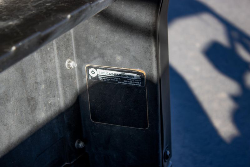 USED 2021 CAN-AM SSV DEFENDER MAX XT HD10 Image 34