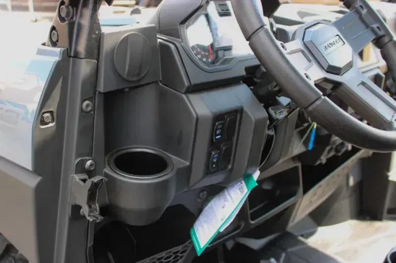 NEW 2026 POLARIS RANGER CREW XP 1000 PREMIUM Image 25